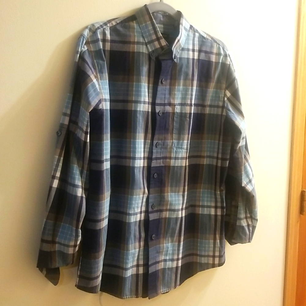 Van Heusen plaid Dress shirt Van Heusen mens medium blokecore